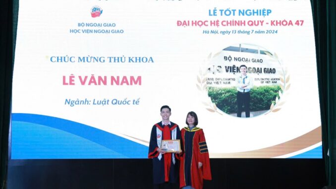 Chân dung thủ khoa ngành luật Học viện Ngoại giao, ra trường với tấm bằng xuất sắc vẫn tình nguyện lên đường nhập ngũ