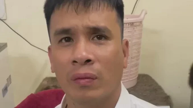 Chủ quán nhậu mang súng đi tìm người yêu cũ Chủ quán nhậu mang súng đi tìm người yêu cũ