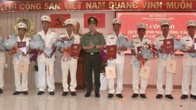 13 đại tá, thượng tá Công an tỉnh xin nghỉ hưu trước tuổi dư luận xôn xao về lý do thực sự.
