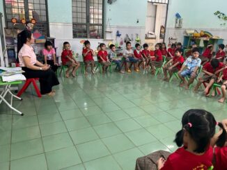 TIN BUỒN: Hàng ngàn giáo viên sẽ bị thu hồi tiền phụ cấp ưu đãi, thế này thì còn gì động lực nữa, kh:ổ cho nhà giáo quá