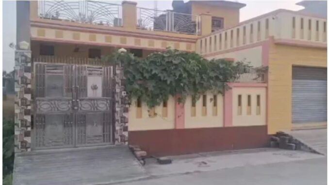 Bị gọi dậy đi học.. Bị gọi dậy đi học..