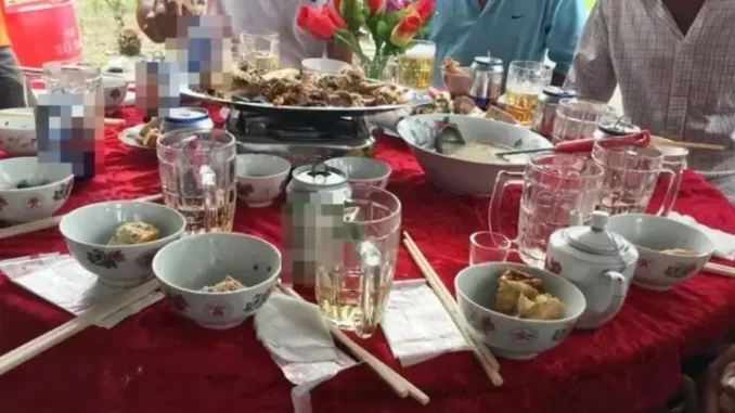 Gần 60 người chóng mặt, buồn n:ôn, phải nhập viện sau khi ăn cỗ đám cưới Gần 60 người chóng mặt, buồn n:ôn, phải nhập viện sau khi ăn cỗ đám cưới