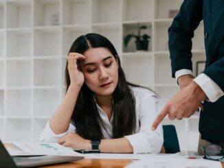 Sếp vay tôi 110 triệu nhưng lúc trả lại thiếu 10 triệu: Tôi hỏi thằng lý do thì nhận được câu trả lời cực kì bất ngờ