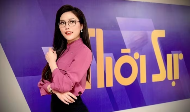 Chúc mừng MC Lan Anh cô đã lấy lại niềm tin của khán giả rất nhiều người quyết định quay xe!!! Chúc mừng MC Lan Anh cô đã lấy lại niềm tin của khán giả rất nhiều người quyết định quay xe!!!