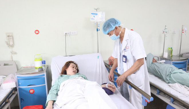 Thay băng cho cô gái hôn mê 3 tháng, bác sĩ rụng rời khi thấy bụng cô nhô lên từng ngày và bí ẩn đằng sau khiến nhiều người rơi lệ… Thay băng cho cô gái hôn mê 3 tháng, bác sĩ rụng rời khi thấy bụng cô nhô lên từng ngày và bí ẩn đằng sau khiến nhiều người rơi lệ…