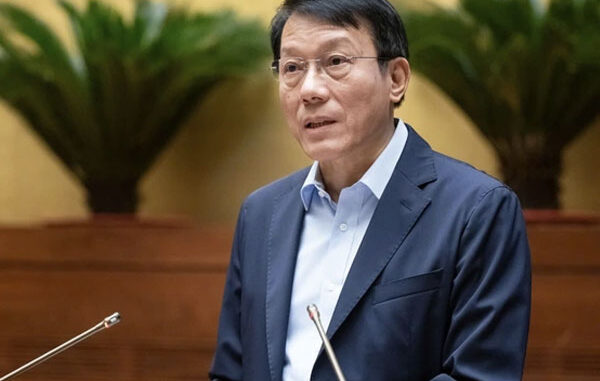 Dự kiến bỏ tử hình với tội tham ô, nhận hối lộ, sản xuất thuốc giả Dự kiến bỏ tử hình với tội tham ô, nhận hối lộ, sản xuất thuốc giả