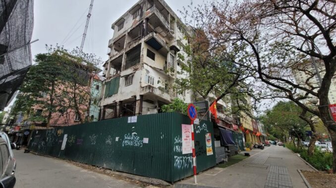 Hà Nội: Chung cư cũ 51 Huỳnh Thúc Kháng sắp xây dựng lại Hà Nội: Chung cư cũ 51 Huỳnh Thúc Kháng sắp xây dựng lại