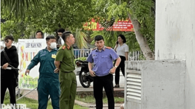 Nhân viên ngân hàng r ơ i từ tầng 20 xuống t:u v:o n g ở TP.HCM: H é l ộ d anh t ính và h ành đ ộng bất thường trước đó Nhân viên ngân hàng r ơ i từ tầng 20 xuống t:u v:o n g ở TP.HCM: H é l ộ d anh t ính và h ành đ ộng bất thường trước đó