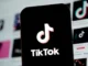 TikTok sẽ chặn lướt video sau 10 giờ tối