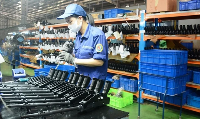 Chính thức: Một chức vụ ở Bộ Quốc Phòng, Bộ Công an nhận mức lương tối đa 234 triệu đồng/tháng Chính thức: Một chức vụ ở Bộ Quốc Phòng, Bộ Công an nhận mức lương tối đa 234 triệu đồng/tháng