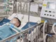 Bé 4 tuổi trong vụ ‘nộp đủ tiền mới được cấp cứu’ xuất viện