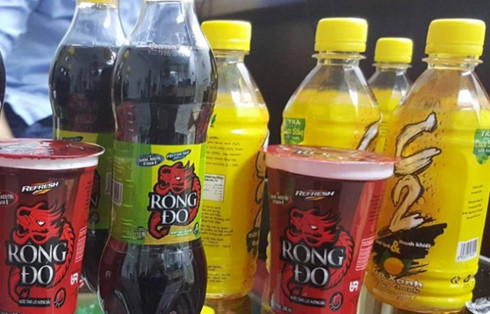 Thu hồi 3 lô nước ngọt C2, Rồng Đỏ chứa hàm lượng chất này cực cao, hàng triệu người uống phải rồi làm sao đây?