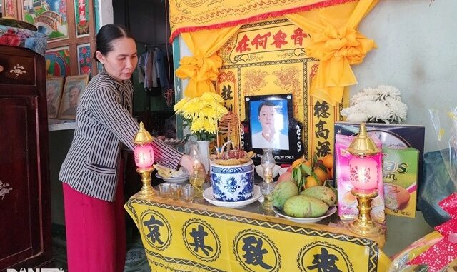 Hé lộ tin nhắn của người cha trước khi bắn người ở Vĩnh Long và hành động ‘máu lạnh’ của tài xế xe tải Hé lộ tin nhắn của người cha trước khi bắn người ở Vĩnh Long và hành động ‘máu lạnh’ của tài xế xe tải