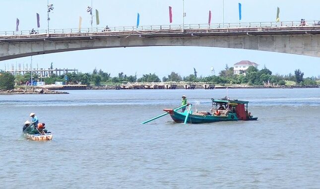 Tìm thấy thi thể du khách Sóc Trăng nh:ảy sông ở Hà Tiên Tìm thấy thi thể du khách Sóc Trăng nh:ảy sông ở Hà Tiên