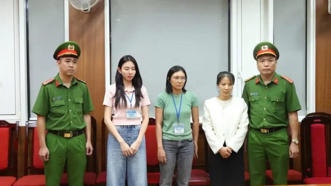 Hoa hậu Nguyễn Thúc Thùy Tiên bị khởi tố Hoa hậu Nguyễn Thúc Thùy Tiên bị khởi tố