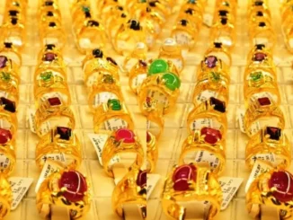 Dùng vàng làm phương tiện thanh toán có thể bị phạt cảnh cáo