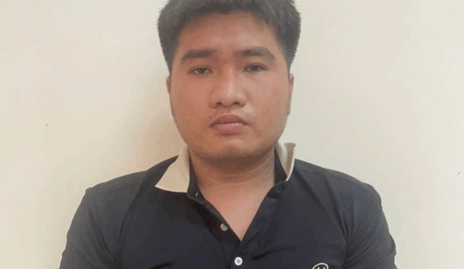 Nam thanh niên dùng kim tiêm đâm nhiều học sinh ở Bình Dương: Lời khai gây chú ý Nam thanh niên dùng kim tiêm đâm nhiều học sinh ở Bình Dương: Lời khai gây chú ý