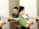 Vờ hỏi mua vàng rồi cướp giật để lấy tiề.n trả nợ