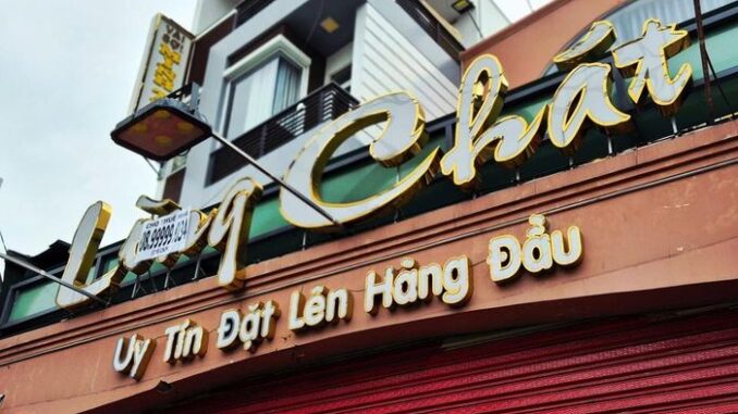 Tạm biệt lòng chát quán ở TPHCM, làm ăn bất tín thì xứng đáng nhận quả báo