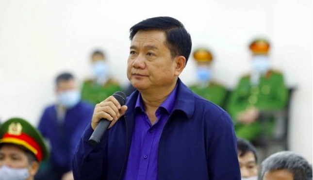 Ông Đinh La Thăng chưa có tiền để bồi thường toàn bộ hơn 800 tỷ đồng Ông Đinh La Thăng chưa có tiền để bồi thường toàn bộ hơn 800 tỷ đồng