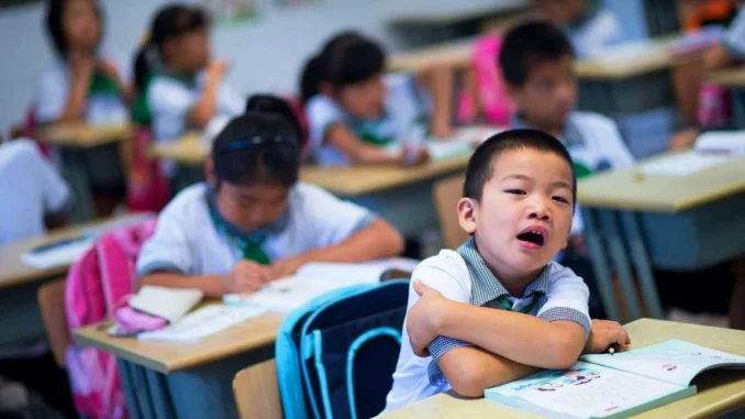 Hà Nội: Không được tổ chức dạy thêm, học thêm hè dưới bất kỳ hình thức nào Hà Nội: Không được tổ chức dạy thêm, học thêm hè dưới bất kỳ hình thức nào