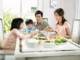 Bé 5t qua đời vì UT gan giai đoạn cuối: Bác sĩ khẩn thiết kêu gọi bố mẹ không cho con ăn 5 thứ này