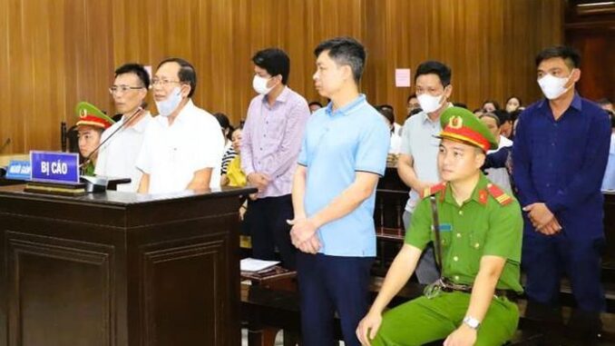 Một cựu chủ tịch huyện ở Thanh Hóa lĩnh 5 năm t:ù Một cựu chủ tịch huyện ở Thanh Hóa lĩnh 5 năm t:ù