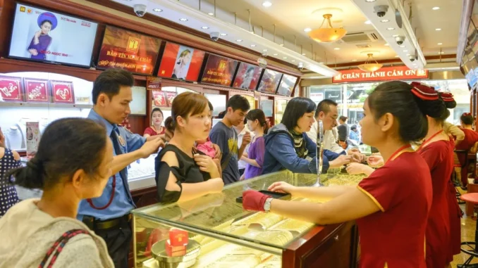 Giá vàng 7/5: Giảm nhẹ Giá vàng 7/5: Giảm nhẹ