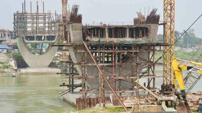 Cây cầu hơn 100 tuổi kết nối hai quận, huyện Hà Nội sắp bị tháo dỡ Cây cầu hơn 100 tuổi kết nối hai quận, huyện Hà Nội sắp bị tháo dỡ