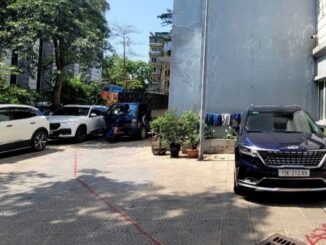 Vì sao 19 người dân khởi kiện dự án “đường cong mềm mại” ở Hà Nội?
