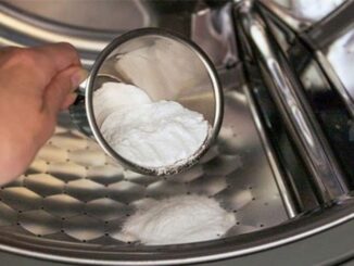 Hôm nay tôi mới biết, rắc 1 nắm muối trắng vào máy giặt lợi hại đến thế