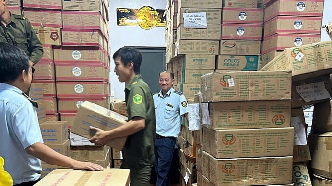 Truy quyest 12 nghìn lon sữa bột không rõ nguồn gốc: toàn các hãng lớn mới h-ãi Truy quyest 12 nghìn lon sữa bột không rõ nguồn gốc: toàn các hãng lớn mới h-ãi