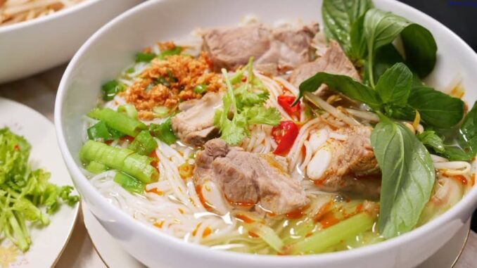 Người bị 6 bệnh sau đây tuyệt đối không nên ăn bún Người bị 6 bệnh sau đây tuyệt đối không nên ăn bún