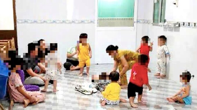 Thông tin mới nhất về vụ bé trai 10 tháng tuổi tử vong, trong máu có nồng độ cồn, hé lộ uẩn khúc đau lòng Thông tin mới nhất về vụ bé trai 10 tháng tuổi tử vong, trong máu có nồng độ cồn, hé lộ uẩn khúc đau lòng