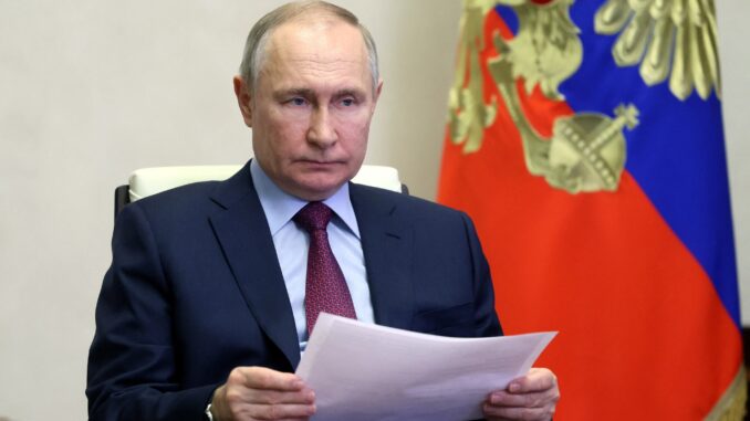 Nổ ở Moscow, Ukraine tấn công sát Lễ duyệt binh – TT Putin ra lệnh nhắm mục tiêu ở Kiev, Oreshnik sẵn sàng Nổ ở Moscow, Ukraine tấn công sát Lễ duyệt binh – TT Putin ra lệnh nhắm mục tiêu ở Kiev, Oreshnik sẵn sàng