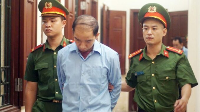 B:ắt Bí thư Đảng ủy B:ắt Bí thư Đảng ủy