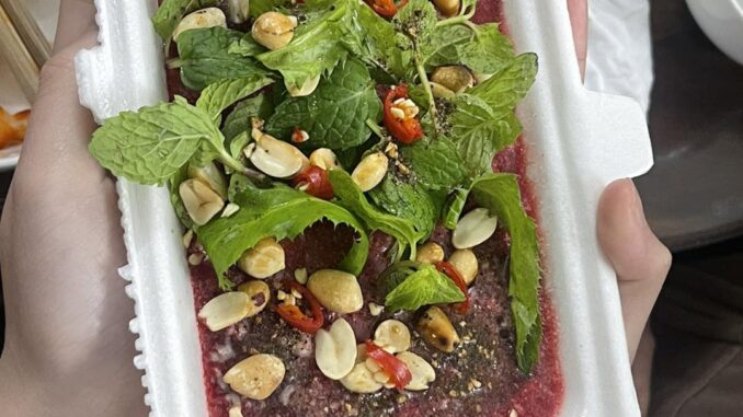 Tiết canh dê có tác dụng gì, có tốt cho sức khỏe không? Tiết canh dê có tác dụng gì, có tốt cho sức khỏe không?