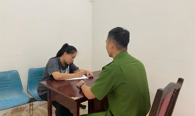 Tạm giữ hình sự Hoàng Thị Thu Hiền Tạm giữ hình sự Hoàng Thị Thu Hiền