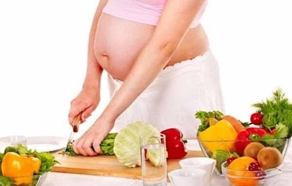 Liệu thai nhi có tăng cân và phát triển nếu mẹ ăn nhiều hơn? Liệu thai nhi có tăng cân và phát triển nếu mẹ ăn nhiều hơn?
