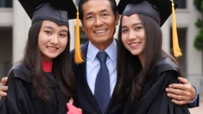 2 chị em s:i:nh đ:ô:i bị mẹ b;;ỏ r;;ơ;i từ năm 4t, 20 năm sau cô chị quen được 1 thiếu gia giàu có, ngày về ra mắt nhà bạn trai giàu có, cô suýt chút nữa ng;;ất x;;ỉu ngay khi bước vào cửa, sự thật chính thức được ph:ơi b:ày… 2 chị em s:i:nh đ:ô:i bị mẹ b;;ỏ r;;ơ;i từ năm 4t, 20 năm sau cô chị quen được 1 thiếu gia giàu có, ngày về ra mắt nhà bạn trai giàu có, cô suýt chút nữa ng;;ất x;;ỉu ngay khi bước vào cửa, sự thật chính thức được ph:ơi b:ày…