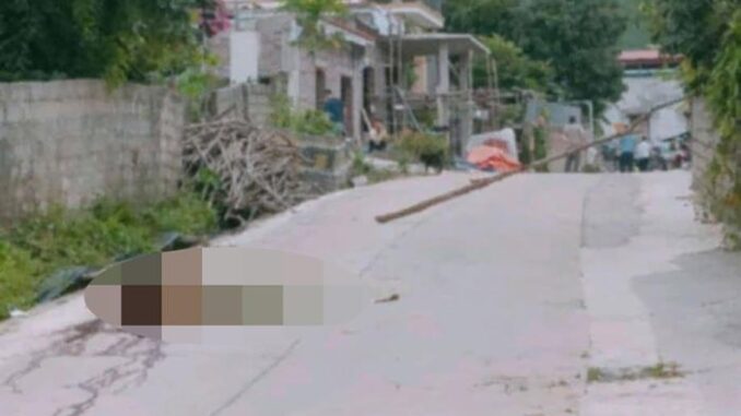 Nửa đêm, chồng .. Nửa đêm, chồng ..