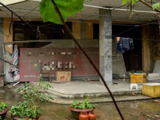 Hàng loạt trụ sở công ở Hà Nội bị bỏ hoang nhiều năm gây lãng phí